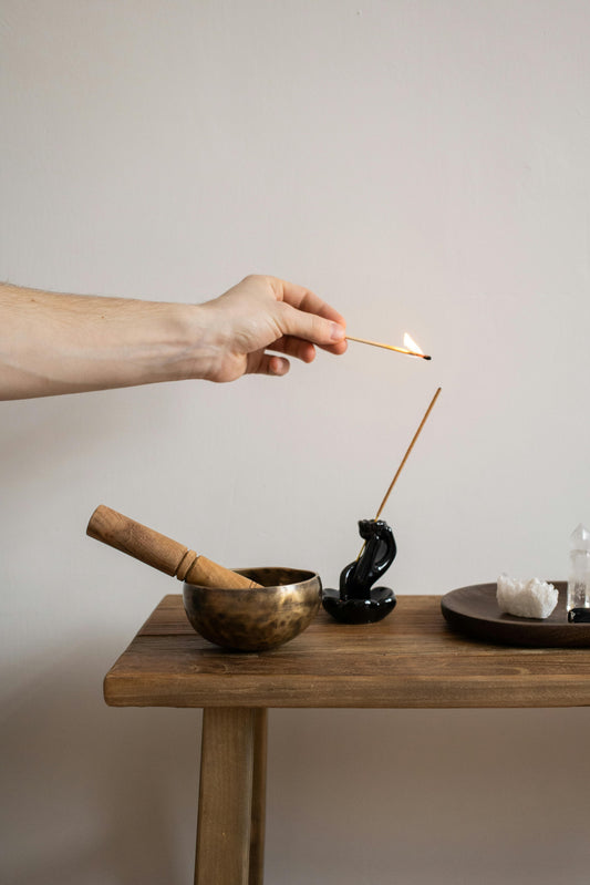 Incense Sticks NZ: A Modern Ritual for Calm, Focus & Presence